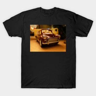 Vintage Morris toy car T-Shirt